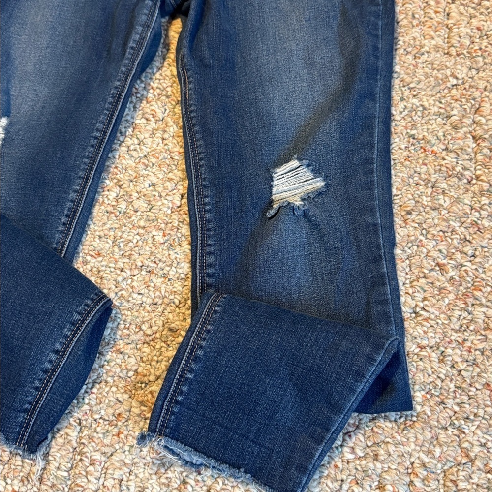 Sneak Peek Dark Blue Distressed Denim high rise Ankle Jeans size 9 - Picture 2 of 5